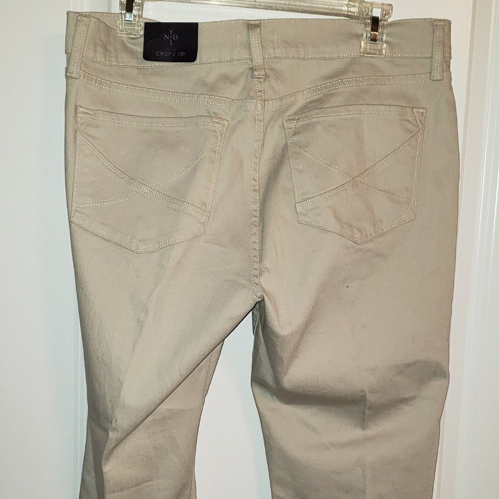 NYDJ Khaki Capris NWT